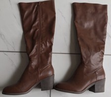 Women s Bamboo Full Zip Faux Leather Louie TAN Boots Size 8 New