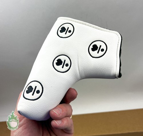 L.A.B. Golf Magnetic Blade Putter Headcover White - Picture 4 of 12