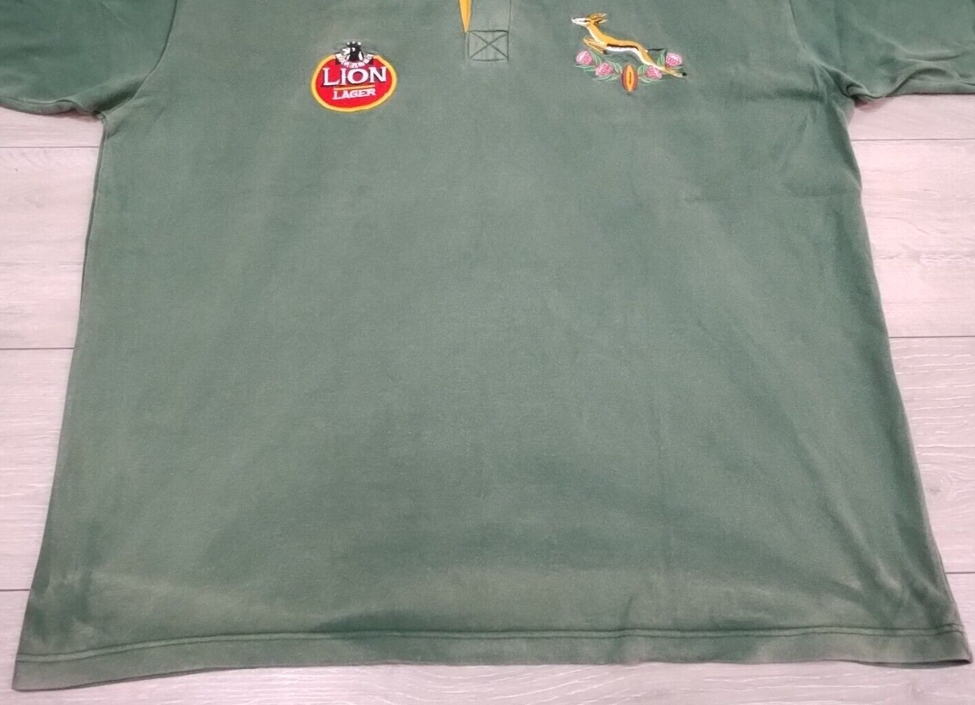 Picture 3 of 19