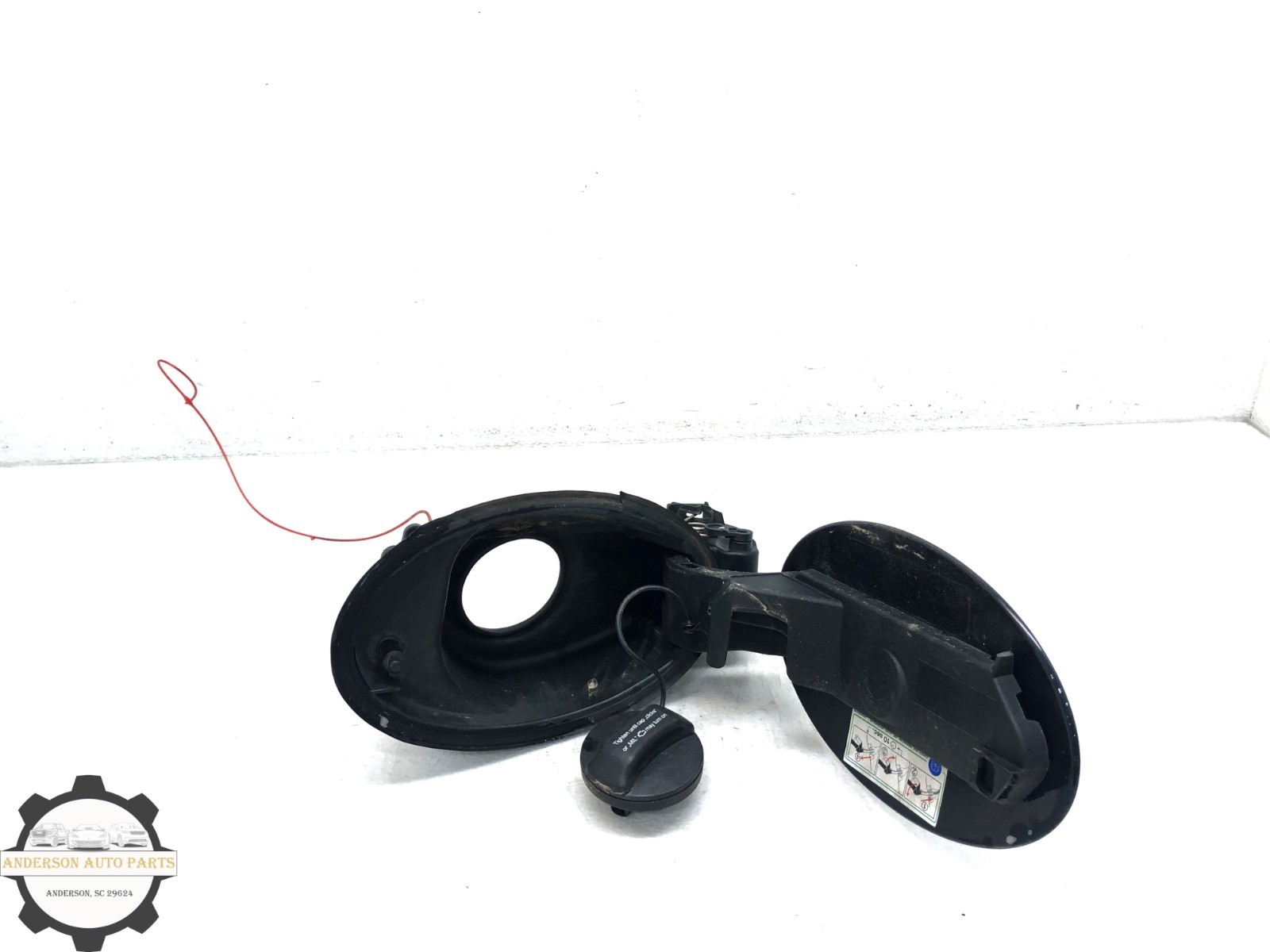 Maserati Levante 2017-2020 Rear Fuel tank filler