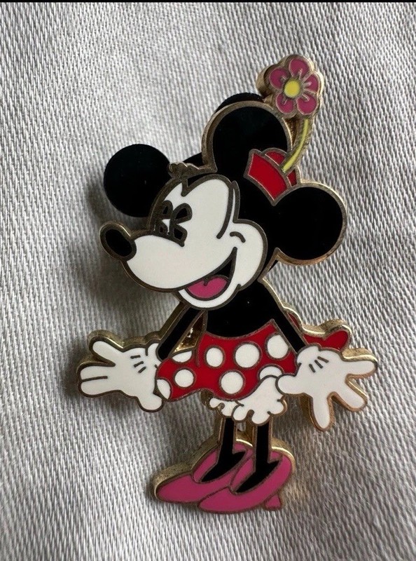 Disneyland Official Trading Retro Minnie Mouse 2002 Memorabilia Pin