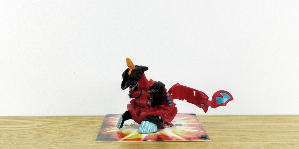 Brand New Rare BAKUGAN Pyrus VIPER HELIOS No-G Spin Master/Sega Toys VHTF v.2 - Image 4 of 4