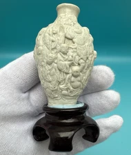 Rare Antique Chinese Porcelain / Pottery Snuff Bottle w/ Luohan Sages Motif 