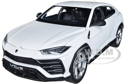 LAMBORGHINI URUS WHITE 1/24 DIECAST MODEL CAR BY WELLY 24094