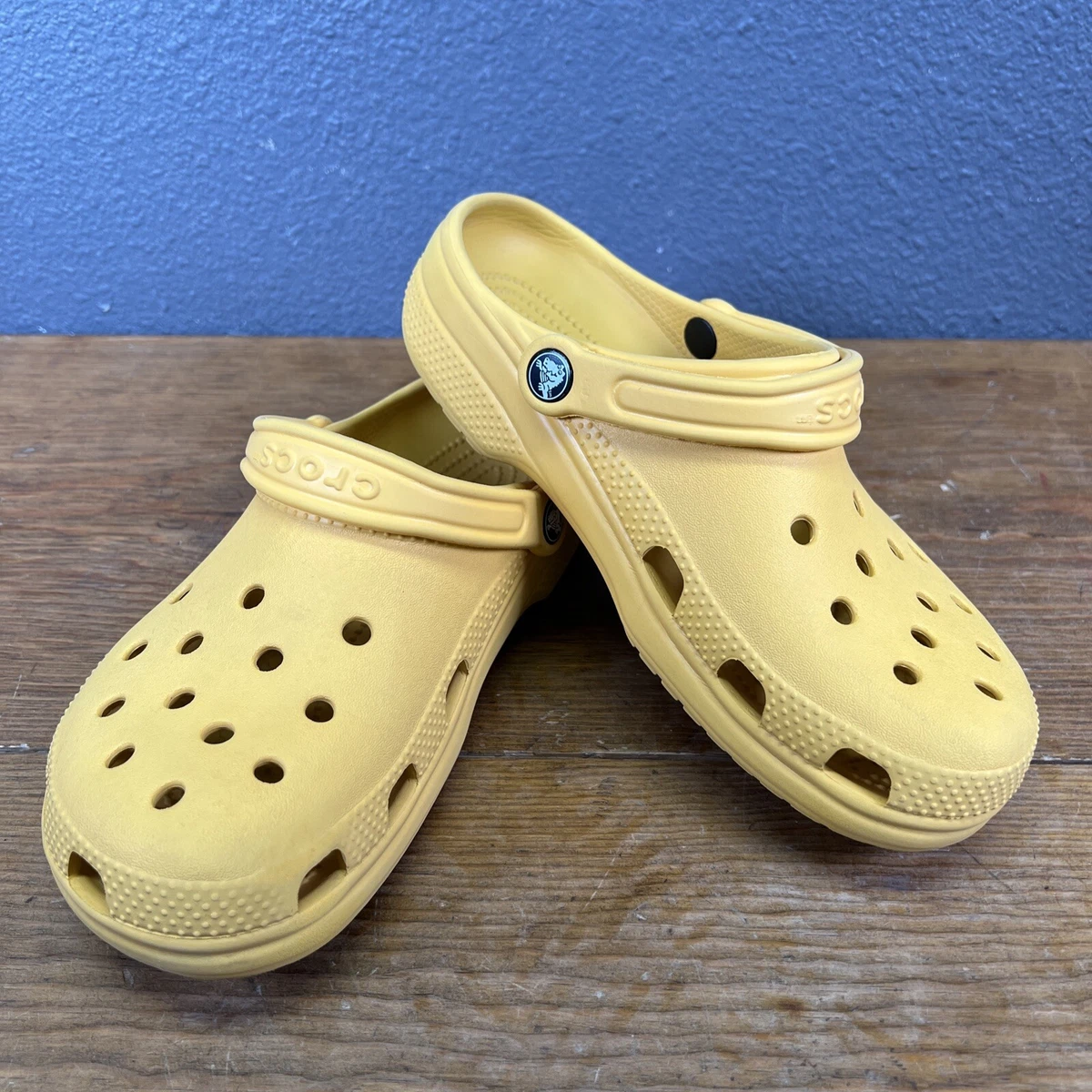 Mustard on sale yellow crocs