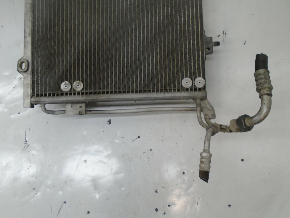 Condensador de aire acondicionado Mercedes-Benz SLK230 1997-2004 OEM YD2003116 Foto 2 de 4