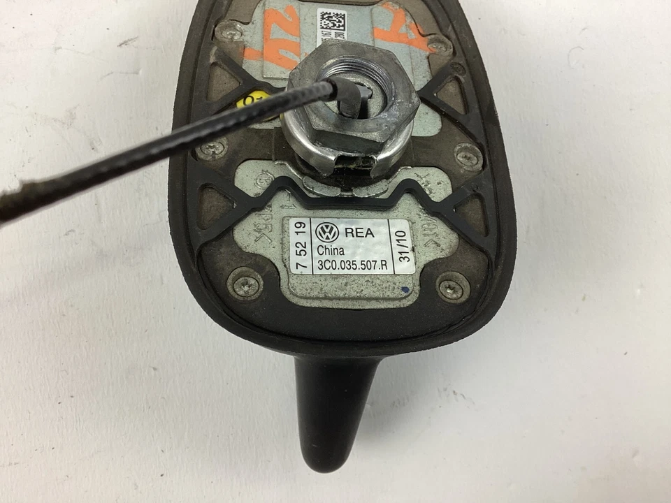 Volkswagen Beetle 2012-2013 techo/antena aleta tiburón 3C0035507 OEM Foto 4 de 4