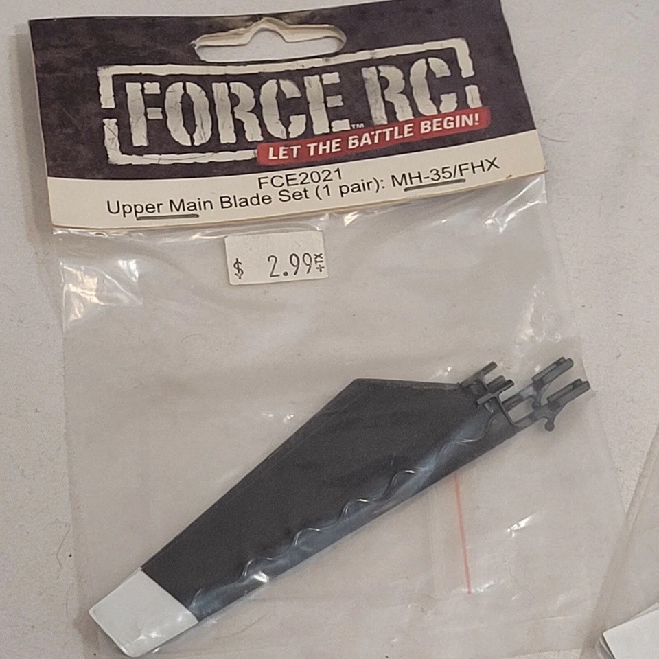 Lot 4 Force RC FCE2127 MH-35 Canopy Blue Body Tail Section + Up Main Blades 2021 - Image 3 of 4