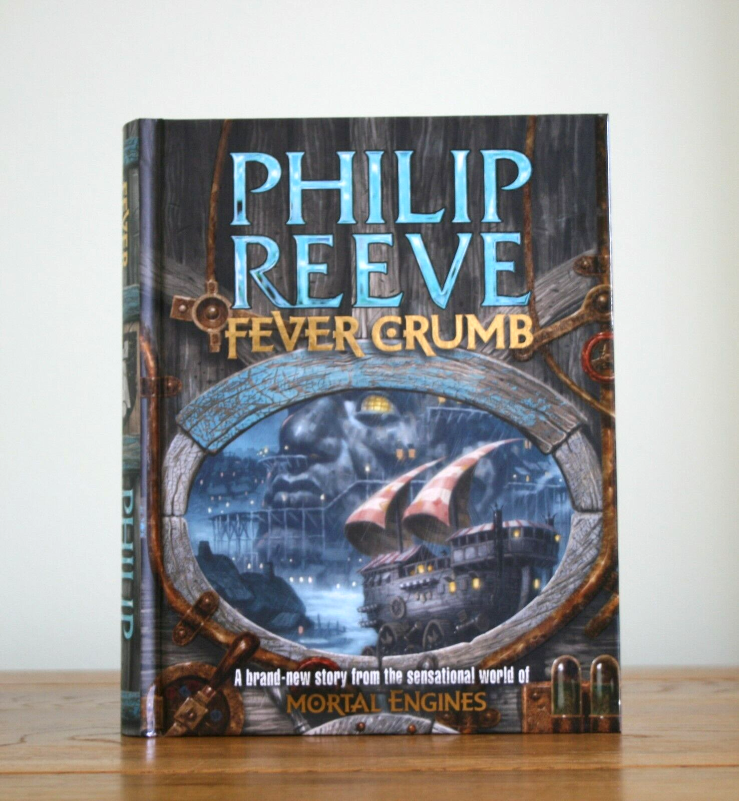 Fever Crumb - Mortal Engines Prequel by Philip Reeve (2009 hardcover 1st) New