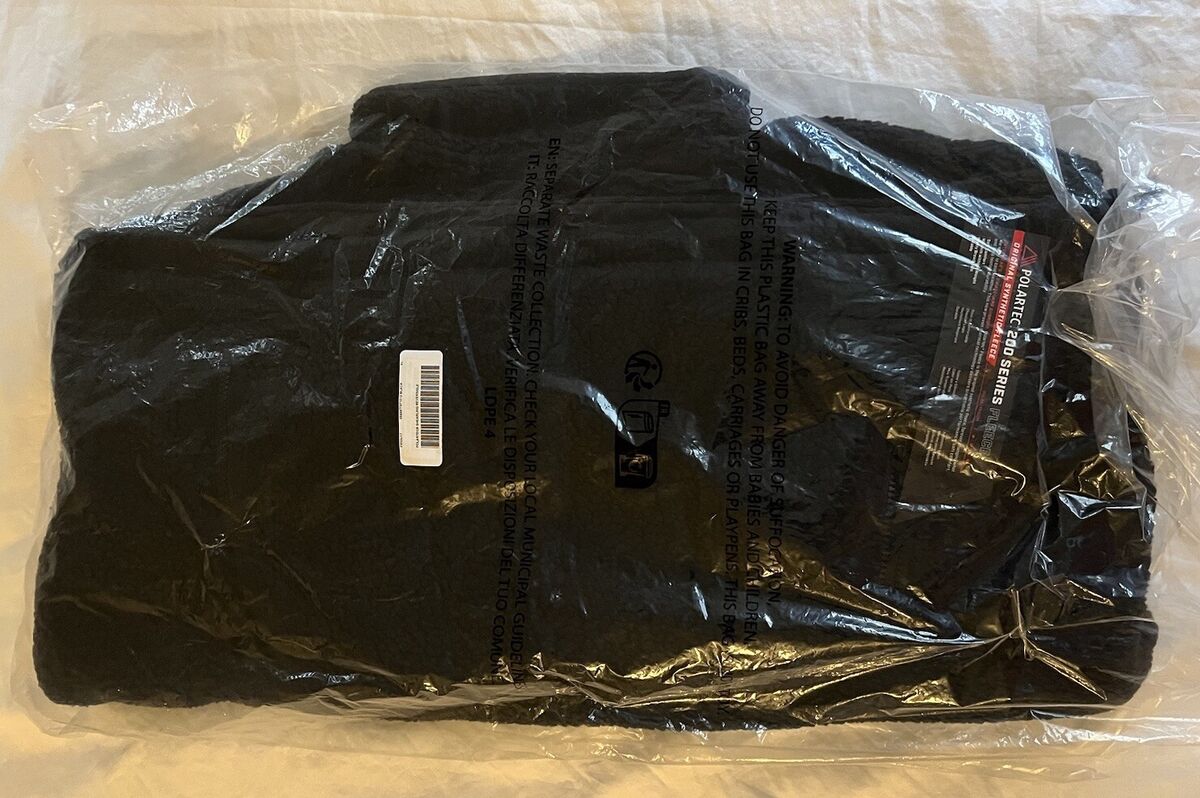 Supreme Polartec Shearling Reversible Pullover Black Fleece Supreme Polartec Shearling Reversible Pullover Black Fleece