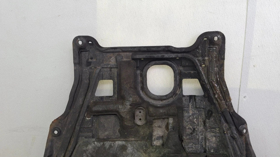 2017-2022 Nissan Rogue front lower Engine Splash Shield OEM - Image 3 of 4