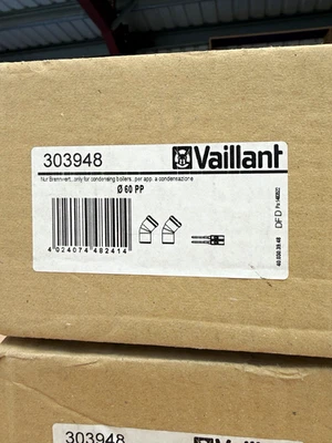 Vaillant ecoTEC Pro 28 Gas Section with Venturi MPN 303948 - Image 1 of 2