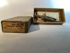 Vintage Veterinary Syringe in Original Box Anchor Serum CO. Indianapolis 10 CC