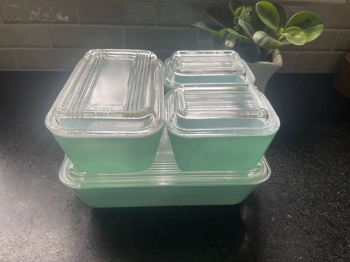 Vintage EUC Pyrex Turquoise Complete Refrigerator Set 501 501 502 503