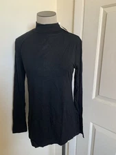 New with tags Basic Turtleneck Tshirt Long Sleeve Top womens size Large L black