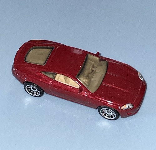 MATCHBOX NEW JAGUAR XK 2006 APPLE METALLIC RED ULTRA RARE