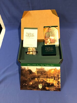 Harmony Kingdom 1998 Royal Watch Club Kit Mutton Chops Jest Box Figurine Cat Pin