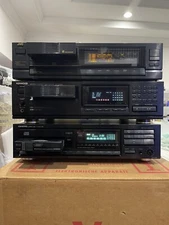 Onkyo DX-C500/Kenwood DP-M5520/JVC CL-M300 6Disc. Comes With A Lot Disc Magazine