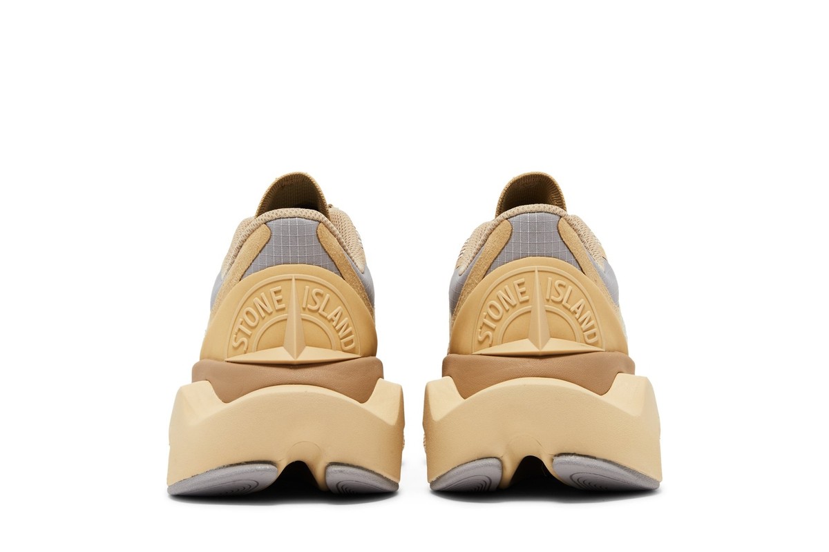 New Balance Stone Island x Tokyo Design Studio x FuelCell New Balance Stone Island x Tokyo Design Studio x FuelCell