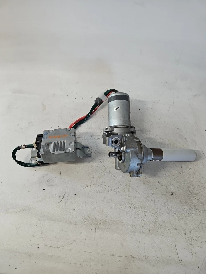 Motor de dirección asistida eléctrica Toyota Prius 2010-2015 con módulo probado por OEM Foto 2 de 4
