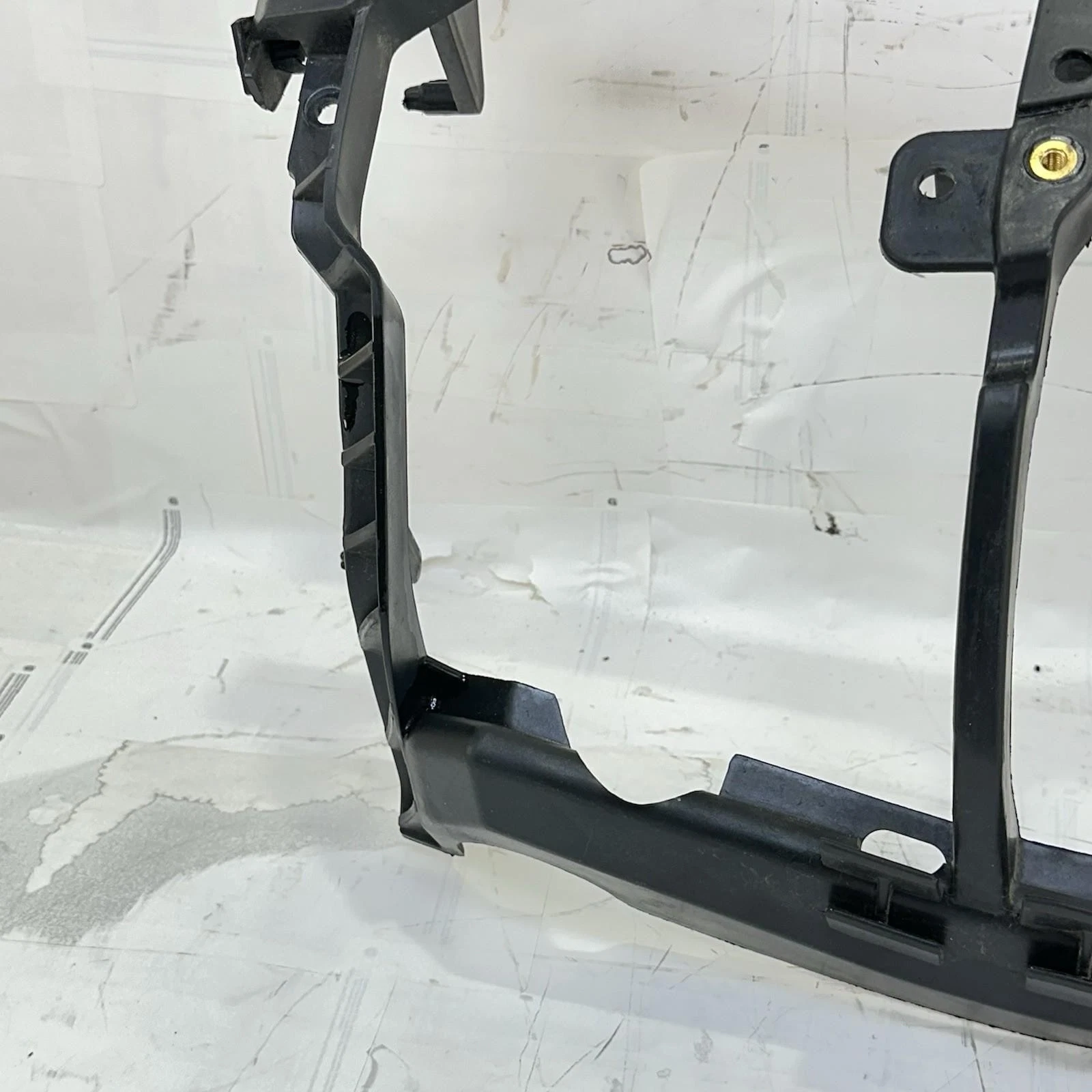 2016 CAN-AM Spyder RT Panel Lateral Derecho Delantero Soporte Base