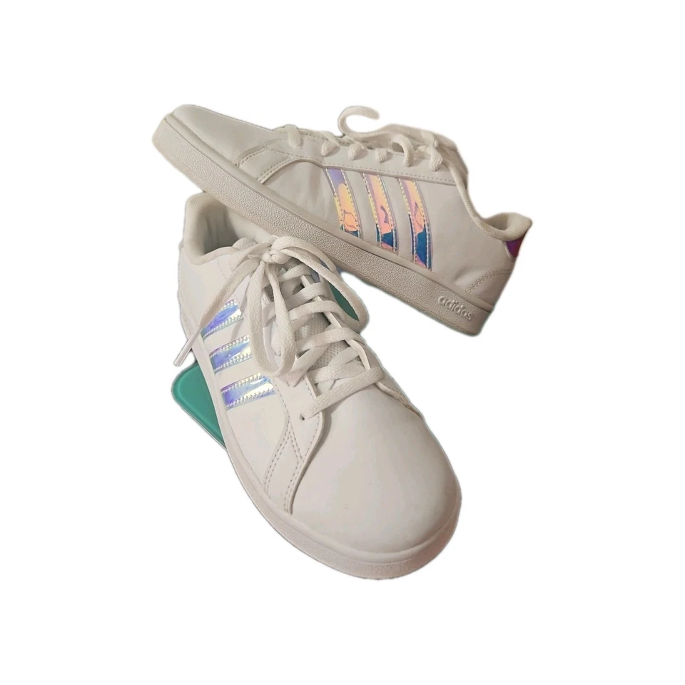 Zapatillas Adidas Blancas Talla 3 Ligeramente Usadas Excelente Estado Foto 2 de 4