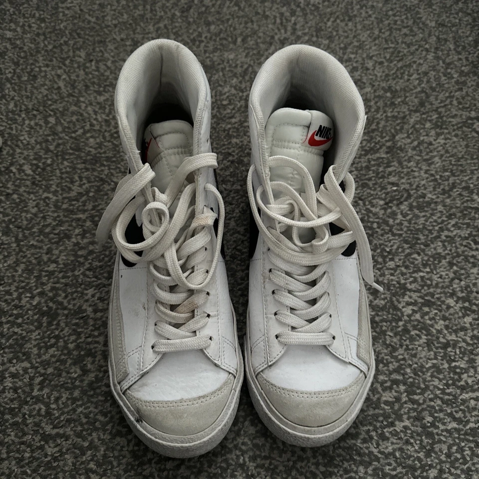 Nike Blazer 77 Vintage Mid White Black Size 5, photo 2 of 5