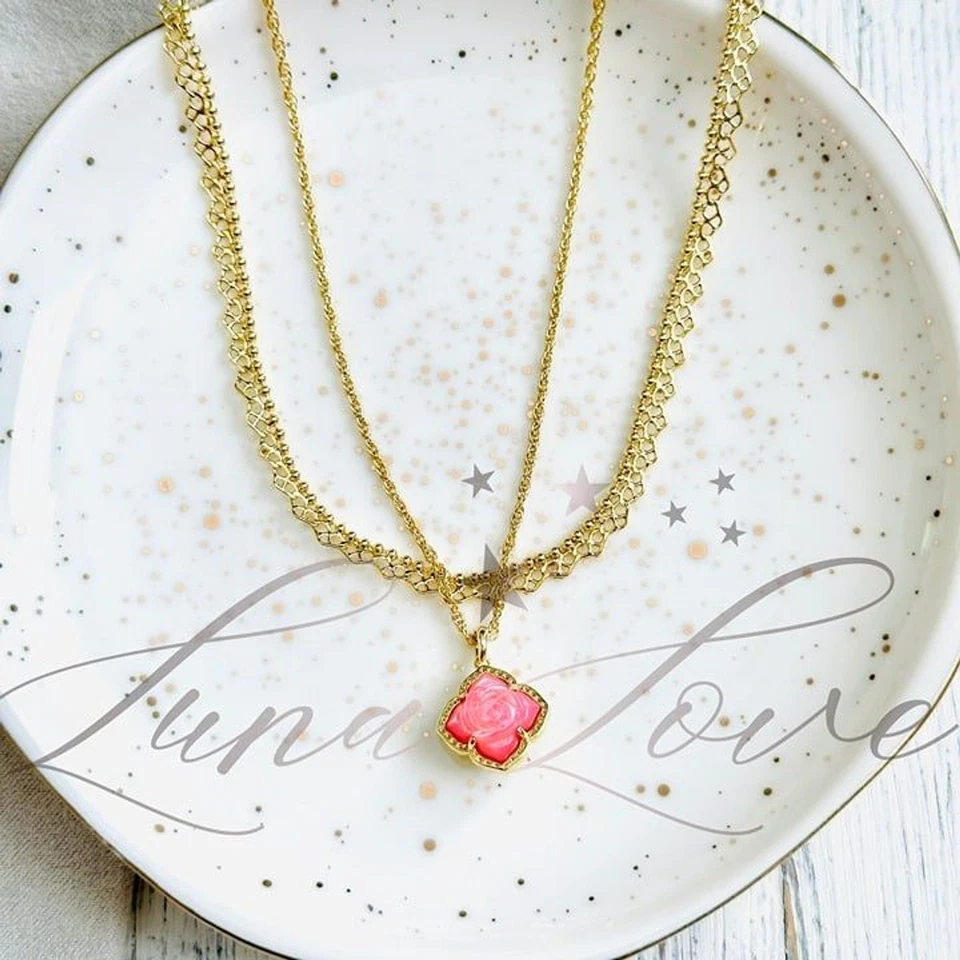 Colar KENDRA SCOTT Mallory ouro rosa em blush marfim madrepérola novo com etiquetas