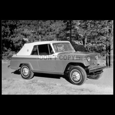 Photo A.036214 JEEP JEEPSTER COMMANDO CONVERTIBLE 1967-1971