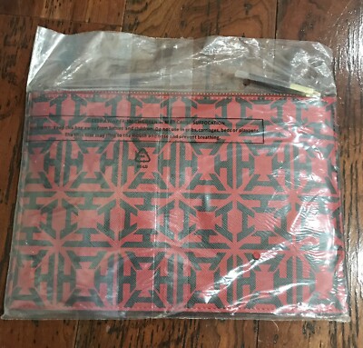 NWT India Hicks Flat Stanly Pouch, Heritage Red & Black In Original Pkg