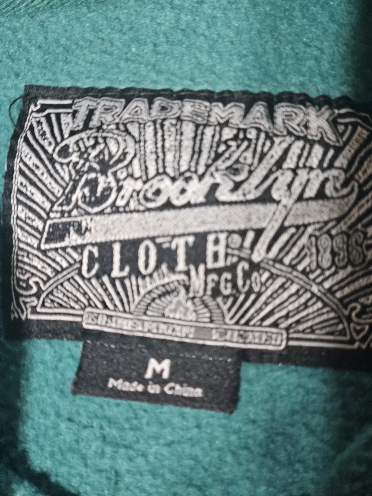 VETEMENTS Brooklyn maglione uomo Med Kinetic Research felpa con cappuccio sbiadita tasche canguro verde