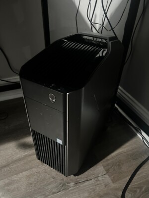 Alienware Aurora R8 Gaming PC