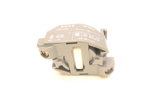 EAO 704.950.0 Indicator Lamp Base or 704.950.5 Mounting Flange - Picture 3 of 10