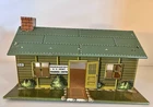 MARX ARMY TRAINING CENTER HEADQUARTERS-  T3-21 TIN BUILDING - VG W/CHIMNEY- LOOK