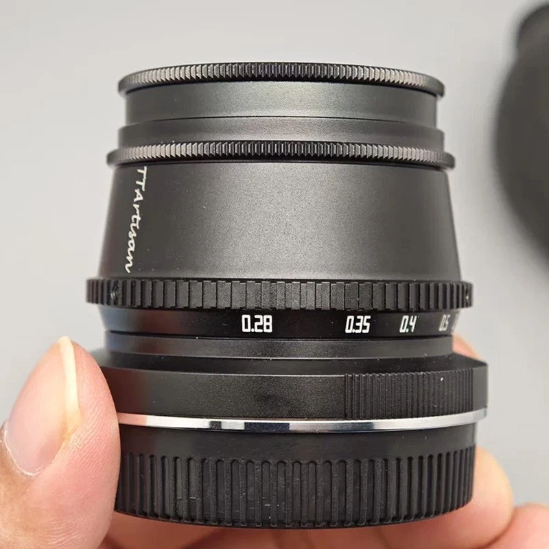 TTArtisan 35mm F1.4 APS-C MF Lens for Fujifilm Fuji X-mount Mirrorless Cameras - Image 4 of 4