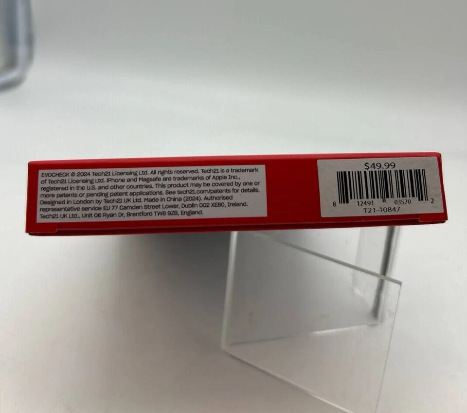 Funda Tech21 EVOCHECK Magsafe para Apple iPhone 16 Foto 3 de 3