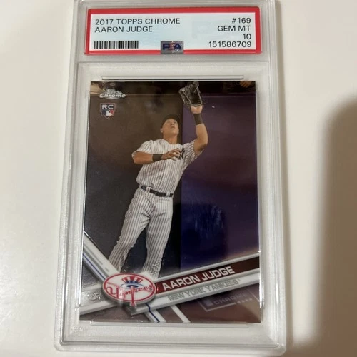 2017 Topps Chrome Aaron Judge Rookie RC Catching #169 PSA 10 GEM MINT