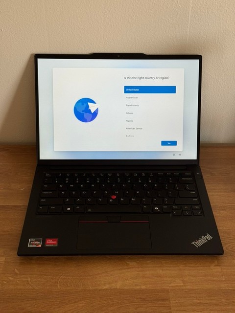 Lenovo ThinkPad E14 / E16
