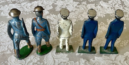 Five Vintage Lead Navy Officers and Soldiers - Picture 2 of 10