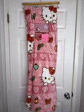 NWT Hello Kitty Pink Christmas Mistletoe Plush Blanket 90x90 Queen