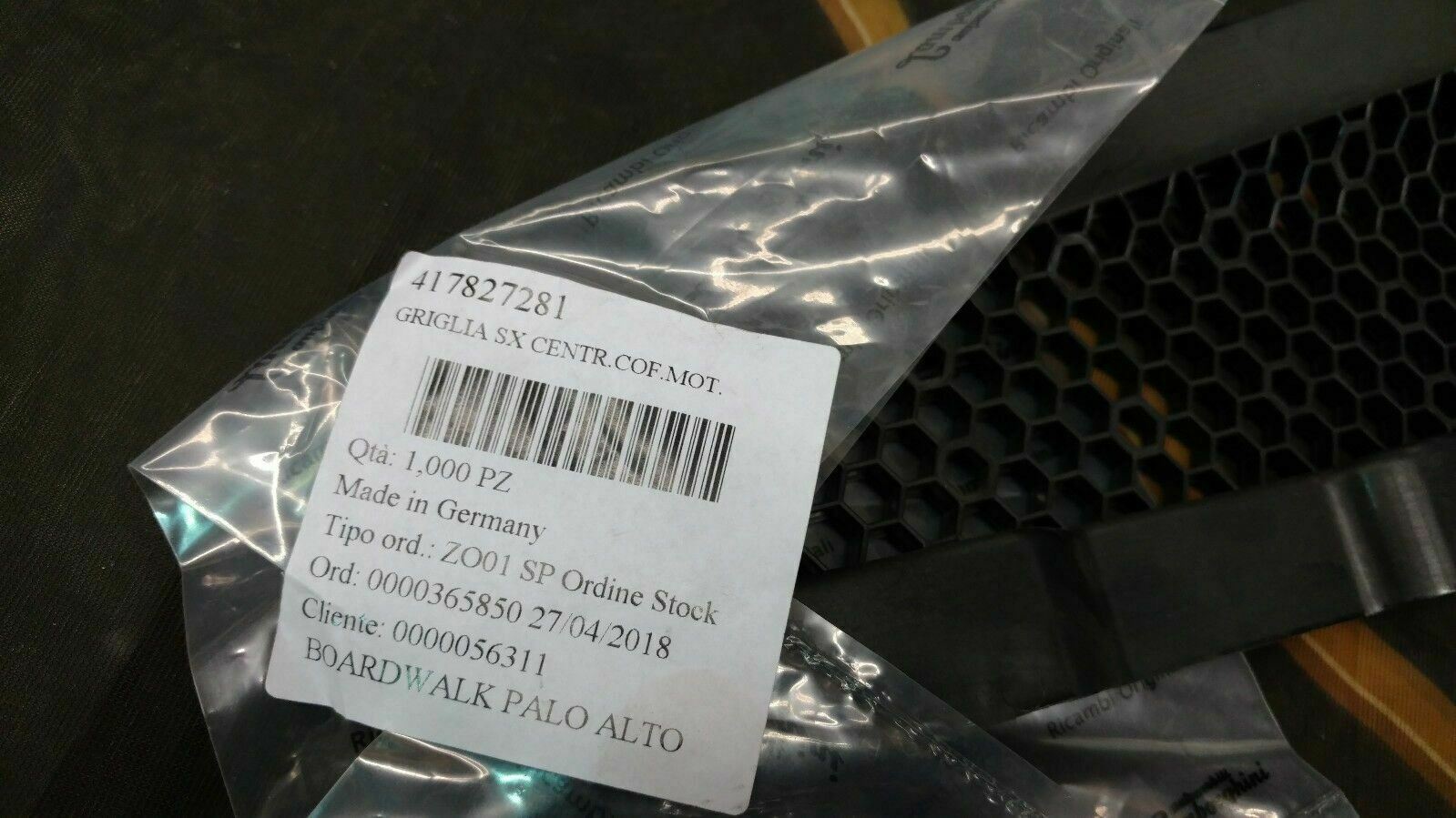LAMBORGHINI MURCIELAGO LP640 ROADSTER REAR LEFT BONNET HOOD CENTRAL GRILL OEM 