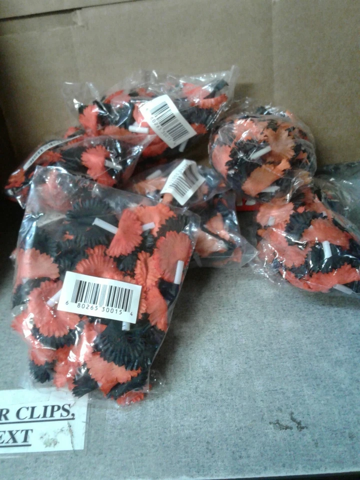 Juego de 12 Collar Flor Hawaiana Naranja y Negro Halloween Foto 2 de 2