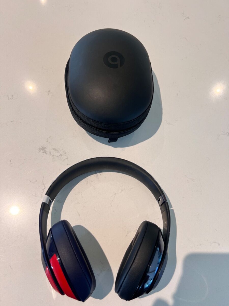 Beats Studio Wireless Over-Ear Headphones - Unity limited Beats Studio Wireless Over-Ear Headphones - Unity limited