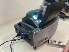 NEC WT 610  Extreme Short Throw Video Projector   *Read Description*