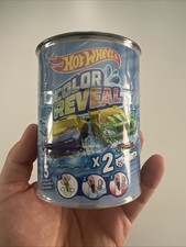 Auto HOT WHEELS COLOR REVEAL Box 2 VEICOLI Neri MACCHINE CAMBIA COLORE in Acqua!