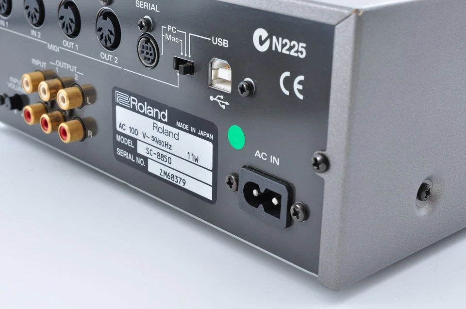 Roland SC-8850 MIDI Sound Module Synthesizer 1999 w/Power Cord Working ZM68379 - Image 4 of 4