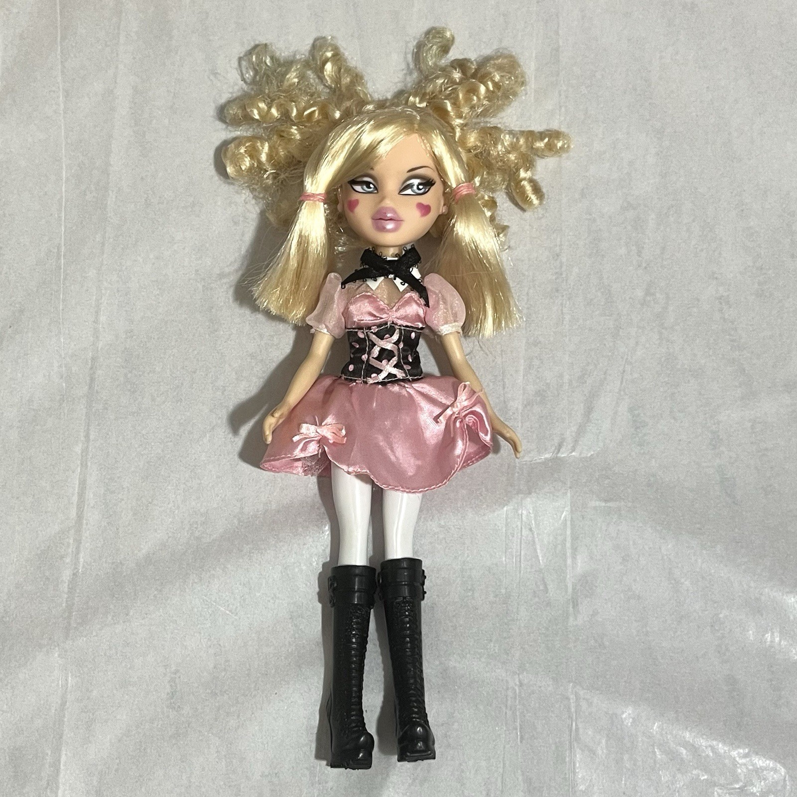 Bratz Masquerade Brielle Pink Tea Party Princess MGA (READ DESC, Flaws)