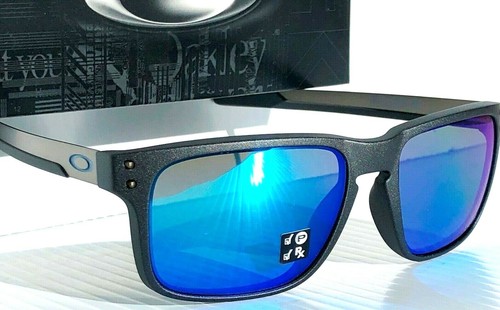 Oakley Women's Oo9384 Holbrook Mix Sunglasses - Gunmetal/Blue
