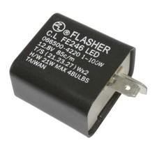 Centrale de clignotant universelle 12v 1 a 100w 2 fiches pour clignotants a leds