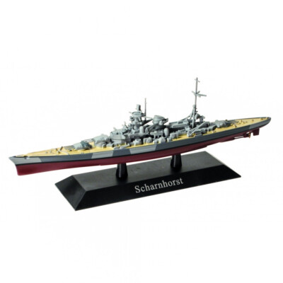 DeAgostini 02 German Battleship Scharnhorst 1939 with U-Boat 1/1250 Scale Models